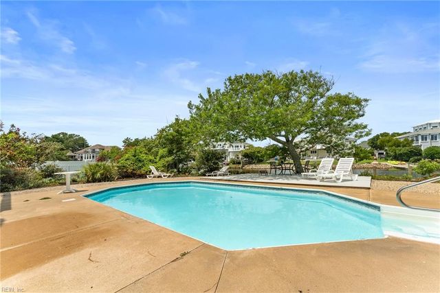 2921 Sand Bend RD, Virginia Beach, VA 23456