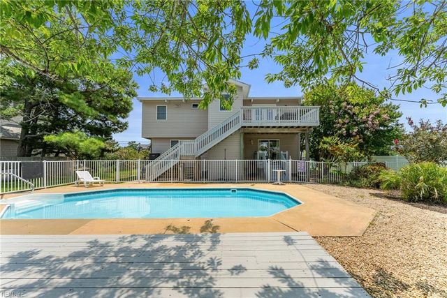 2921 Sand Bend RD, Virginia Beach, VA 23456