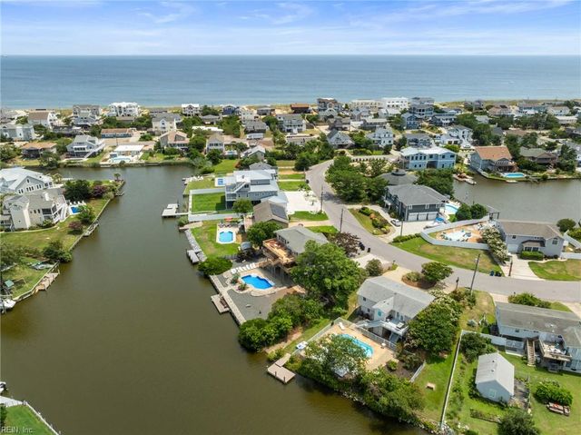 2921 Sand Bend RD, Virginia Beach, VA 23456