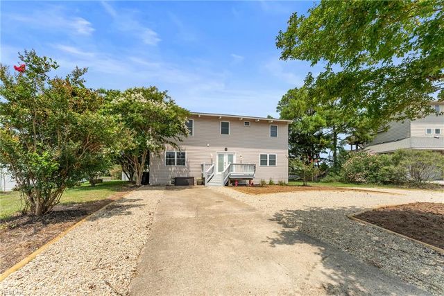 2921 Sand Bend RD, Virginia Beach, VA 23456