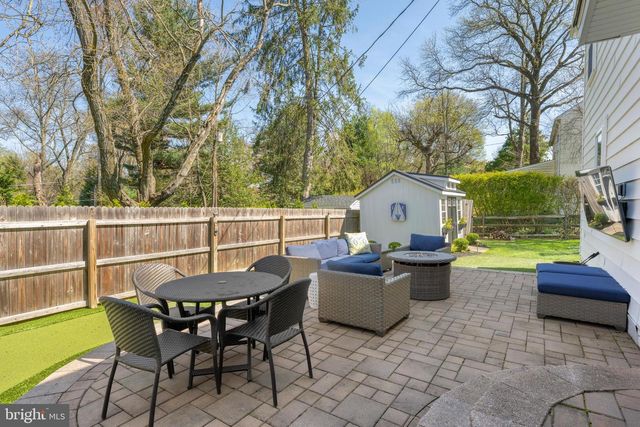 251 ROSEDALE AVE, Wayne, PA 19087