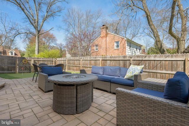 251 ROSEDALE AVE, Wayne, PA 19087