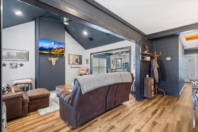 4105 County Road 231, Henderson, TX 75652