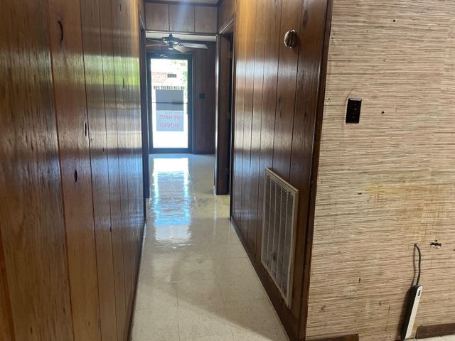 1712 Matthews Street, Bay City, TX 77414