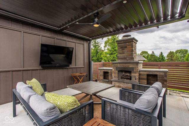 14586 Stonegate Court, Carmel, IN 46032