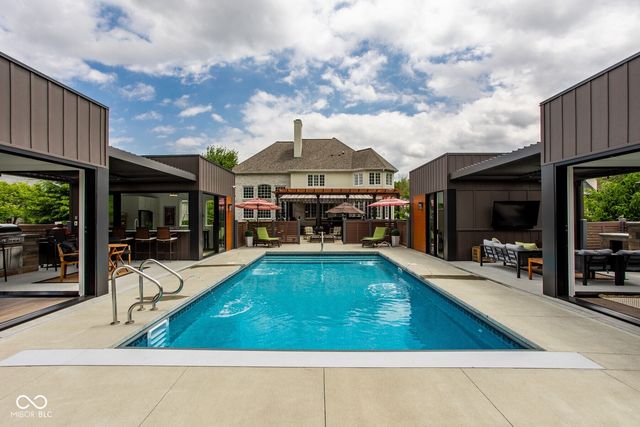 14586 Stonegate Court, Carmel, IN 46032