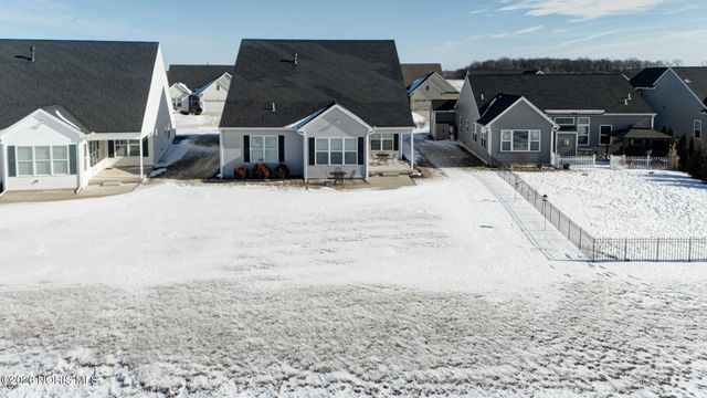 6102 Double Eagle Court, Waterville, OH 43566