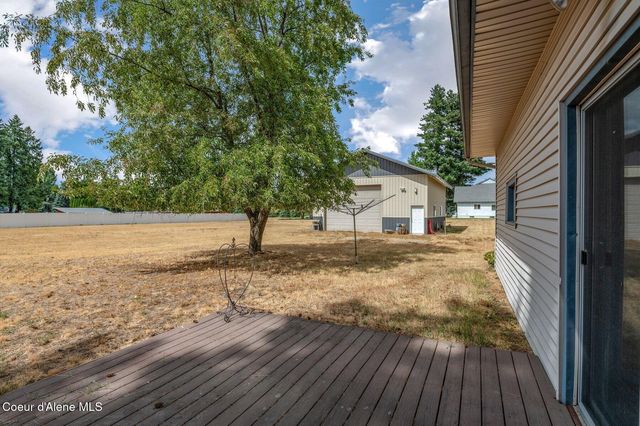 5615 N COLFAX ST, Dalton Gardens, ID 83815