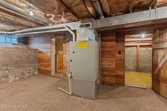 5615 N COLFAX ST, Dalton Gardens, ID 83815