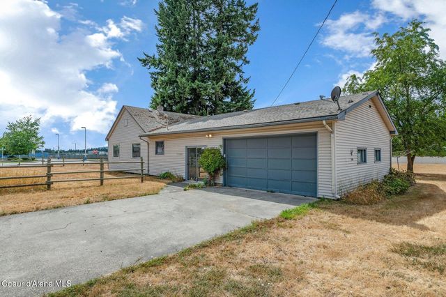 5615 N COLFAX ST, Dalton Gardens, ID 83815