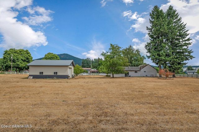 5615 N COLFAX ST, Dalton Gardens, ID 83815