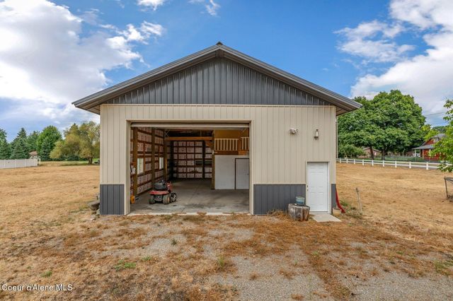 5615 N COLFAX ST, Dalton Gardens, ID 83815
