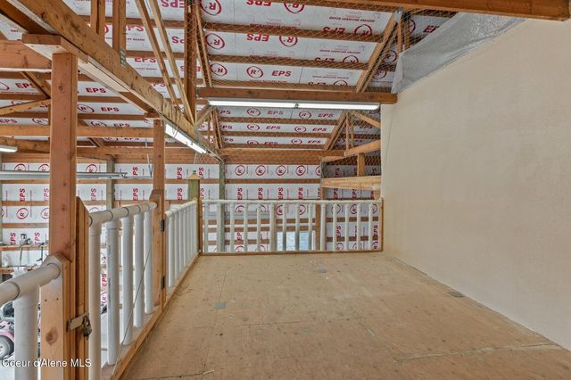 5615 N COLFAX ST, Dalton Gardens, ID 83815