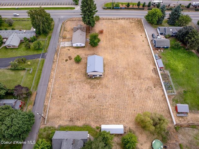 5615 N COLFAX ST, Dalton Gardens, ID 83815