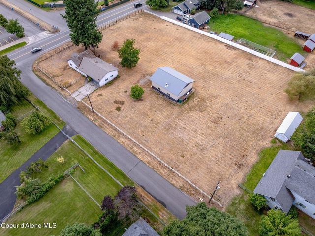 5615 N COLFAX ST, Dalton Gardens, ID 83815