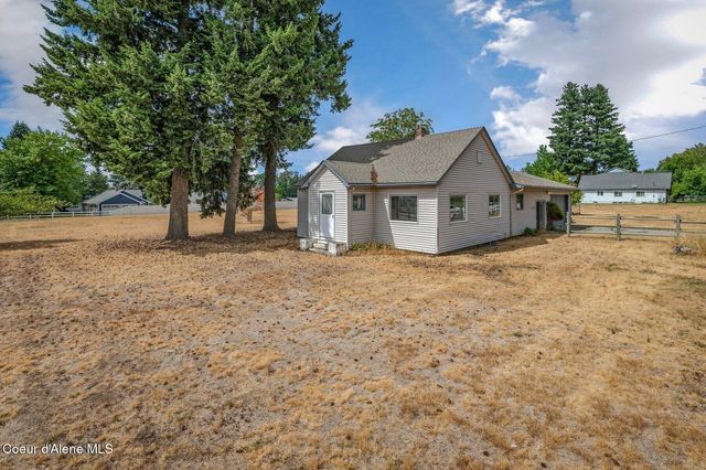 5615 N COLFAX ST, Dalton Gardens, ID 83815