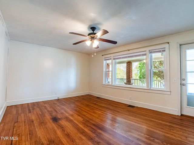 218 Messick Avenue, Church Hill, TN 37642