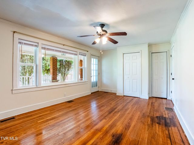 218 Messick Avenue, Church Hill, TN 37642