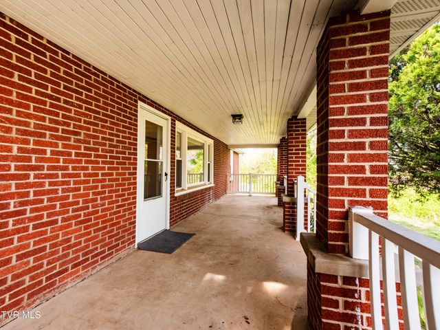 218 Messick Avenue, Church Hill, TN 37642