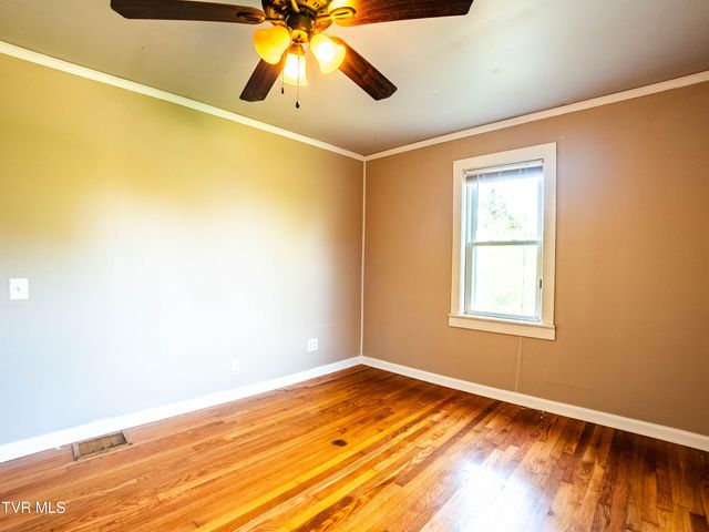 218 Messick Avenue, Church Hill, TN 37642