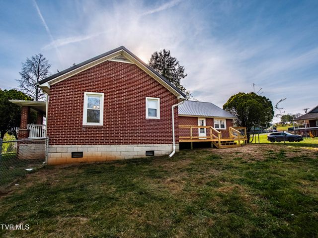218 Messick Avenue, Church Hill, TN 37642