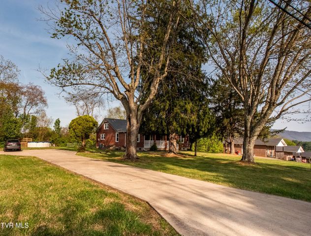 218 Messick Avenue, Church Hill, TN 37642