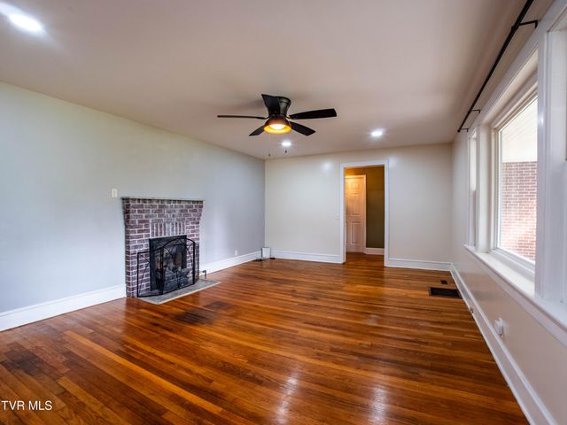 218 Messick Avenue, Church Hill, TN 37642