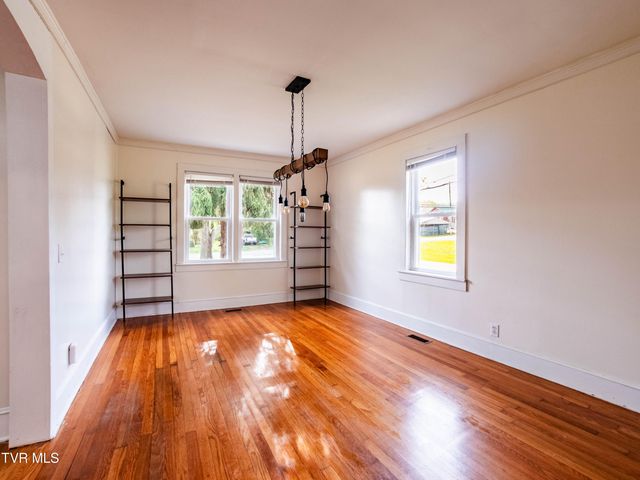 218 Messick Avenue, Church Hill, TN 37642