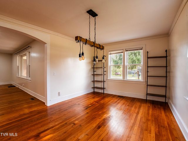 218 Messick Avenue, Church Hill, TN 37642