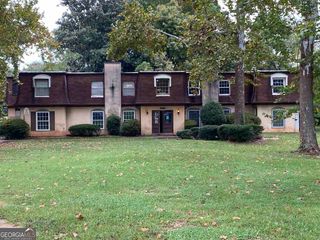 34 Le Parc Fontaine, Lithonia, GA 30038