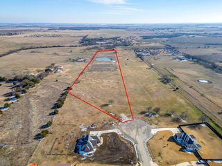 9841 Terry Meadows Lane N, Grandview, TX 76050