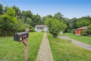 34 Duelk Avenue, Monroe, NY 10950