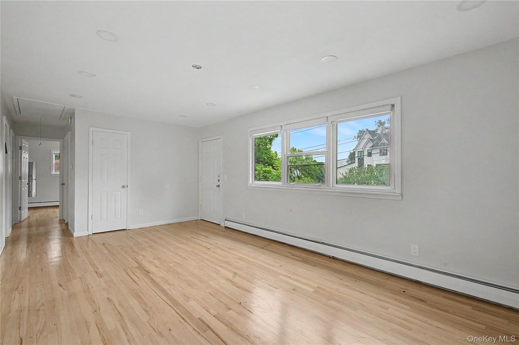34 Duelk Avenue, Monroe, NY 10950 — photo 4