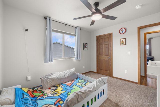 314 5TH AVE SW, Surrey, ND 58785