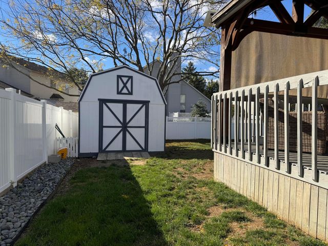 2491 Pressmen Drive, Hilliard, OH 43026