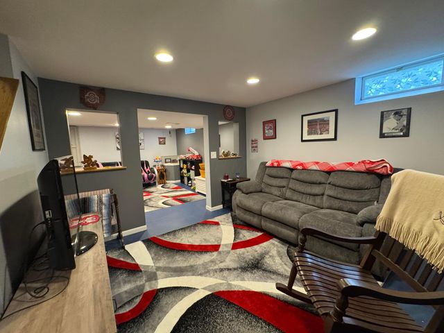 2491 Pressmen Drive, Hilliard, OH 43026