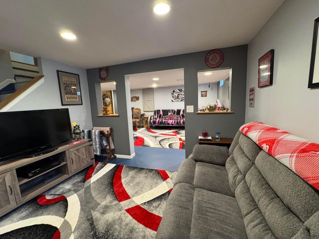 2491 Pressmen Drive, Hilliard, OH 43026