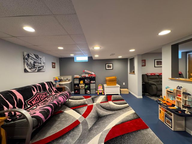 2491 Pressmen Drive, Hilliard, OH 43026