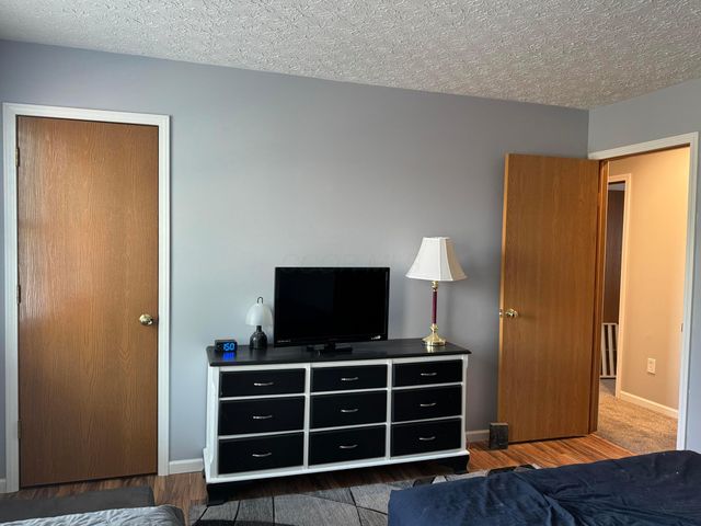 2491 Pressmen Drive, Hilliard, OH 43026