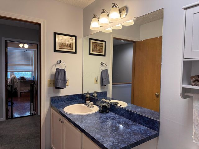 2491 Pressmen Drive, Hilliard, OH 43026