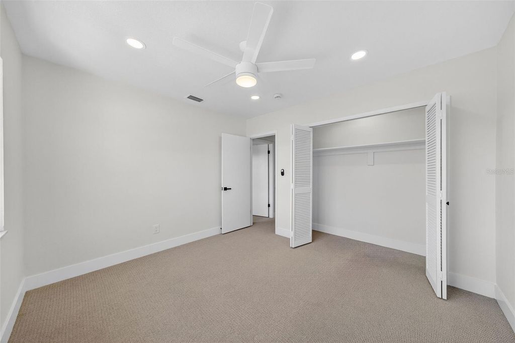 Image 21 of property listing at 908 HILLARY COURT 15, Orlando, FL 32804