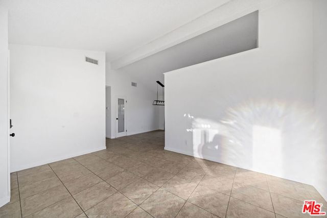 3293 N Mica Drive, Palm Springs, CA 92262