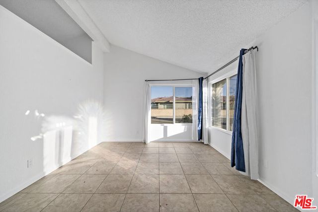 3293 N Mica Drive, Palm Springs, CA 92262