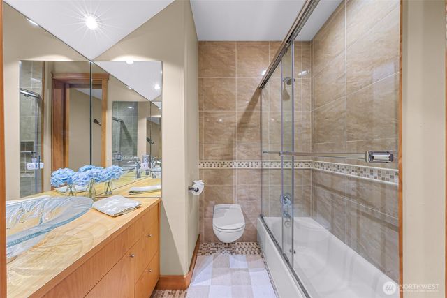 15404 Lakeview Avenue, Stanwood, WA 98292