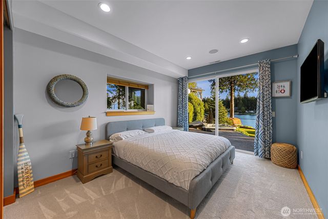 15404 Lakeview Avenue, Stanwood, WA 98292