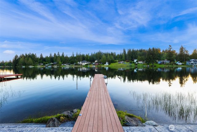 15404 Lakeview Avenue, Stanwood, WA 98292