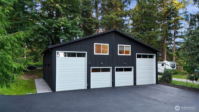 15404 Lakeview Avenue, Stanwood, WA 98292