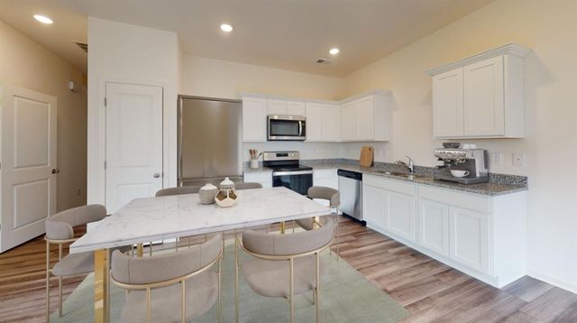 1103 Lucienne Boulevard, Auburn, GA 30011