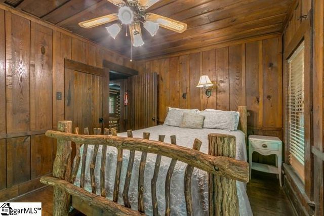 814 Moorefield Memorial Highway, Sunset, SC 29685