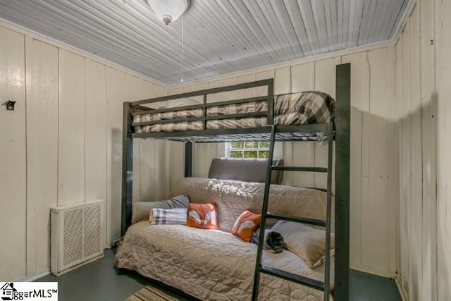 814 Moorefield Memorial Highway, Sunset, SC 29685